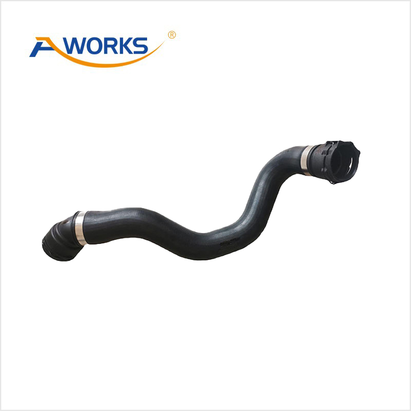 17127535531 inferioris Radiator Coolant Hose